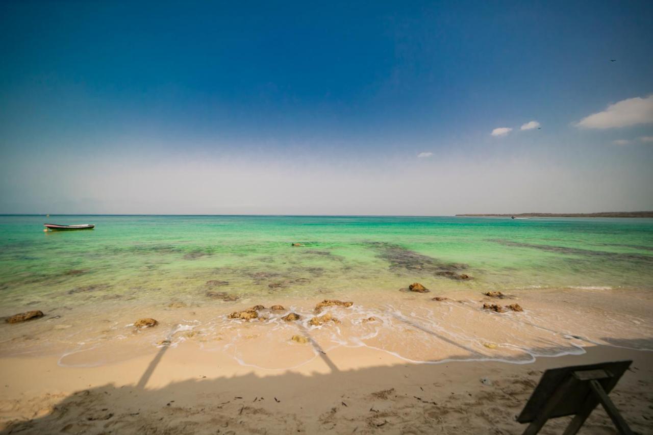 Cabana La Peruana Hotel Isla Barú Esterno foto